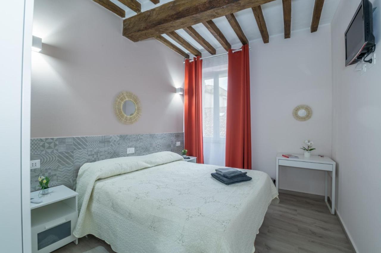 Residenza Borgo Guazzo Hotel Parma Buitenkant foto
