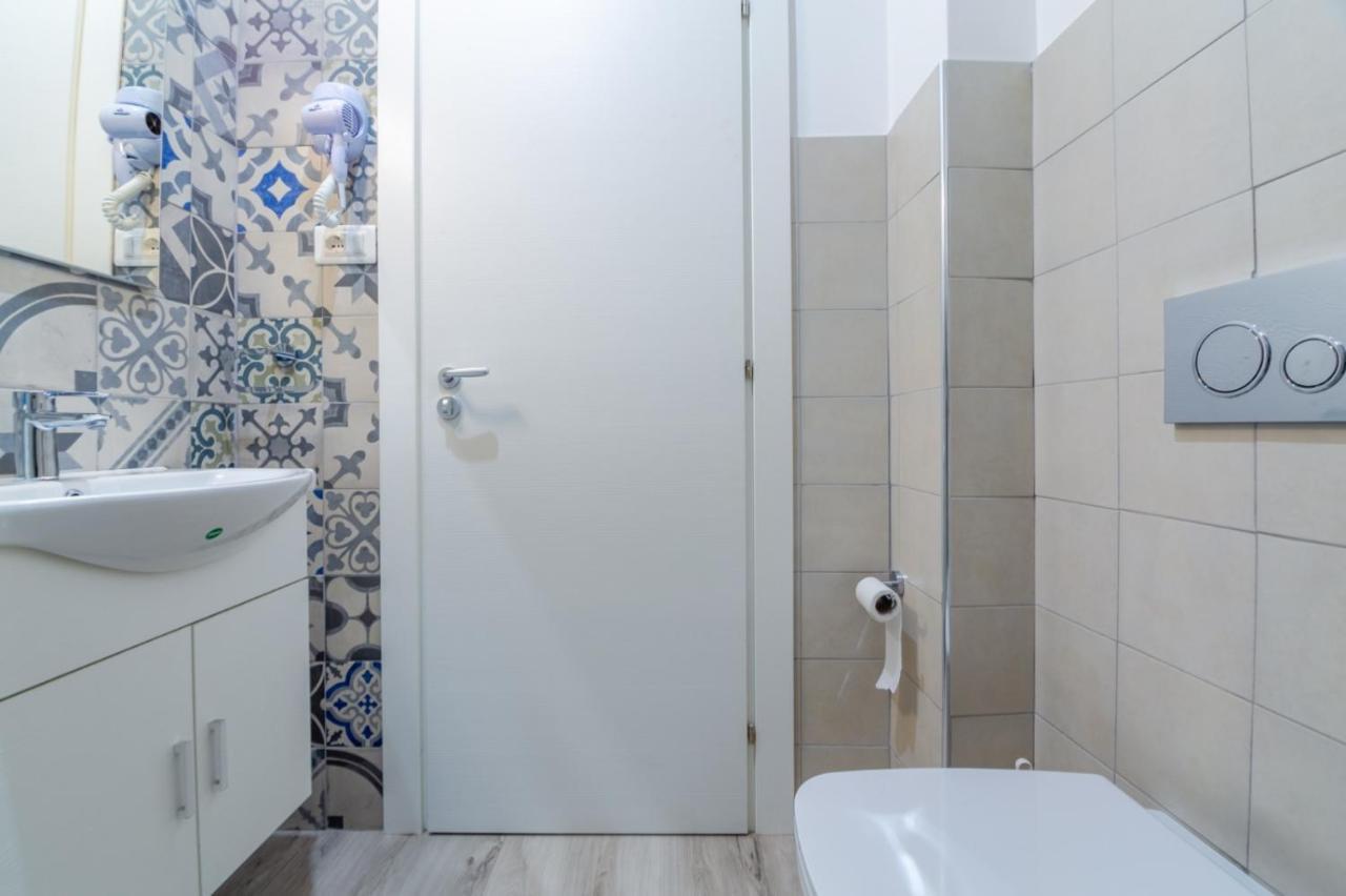 Residenza Borgo Guazzo Hotel Parma Buitenkant foto